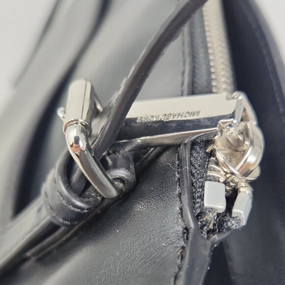 Michael Kors Megan Large Striped Leather Tote Bag - Picture 6 of 11